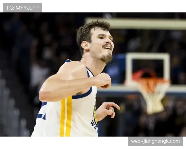 托拜厄斯·哈里斯无球牵制力提升，拉开空间助76人进攻升级