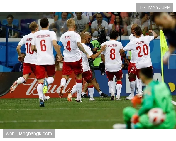 B费vs托尼·克罗斯 传球风格差异与战术适配性对比分析